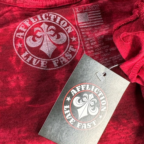 Affliction Men's Short Sleeve Graphic T-shirt - Multiple Sizes- NWT - Picture 9 of 9